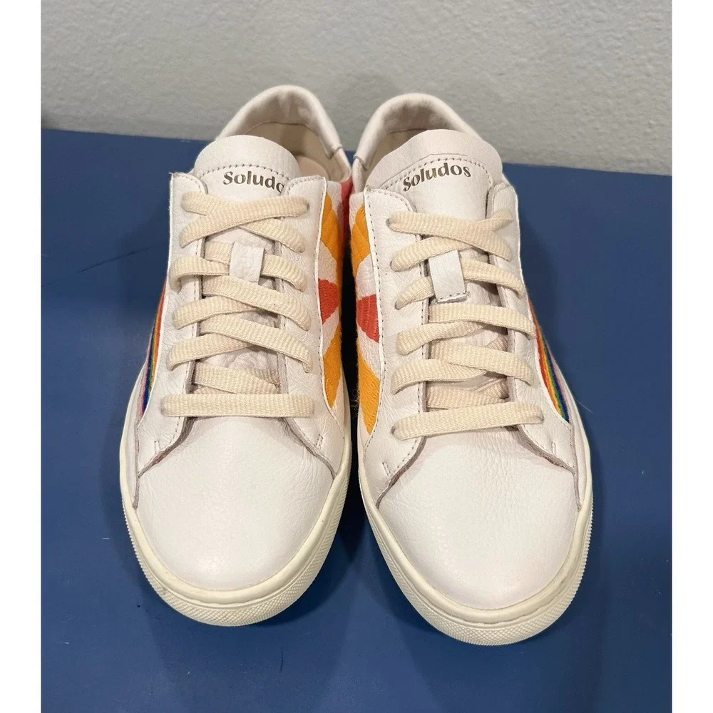Soludos Embroidered Leather Rainbow Wave Ibiza Sneakers Womens‎ Sz 8 Sunburst